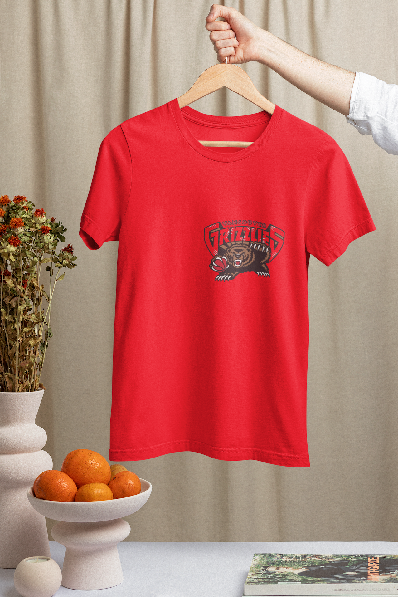 Vintage Vancouver Grizzlies Crest Tee